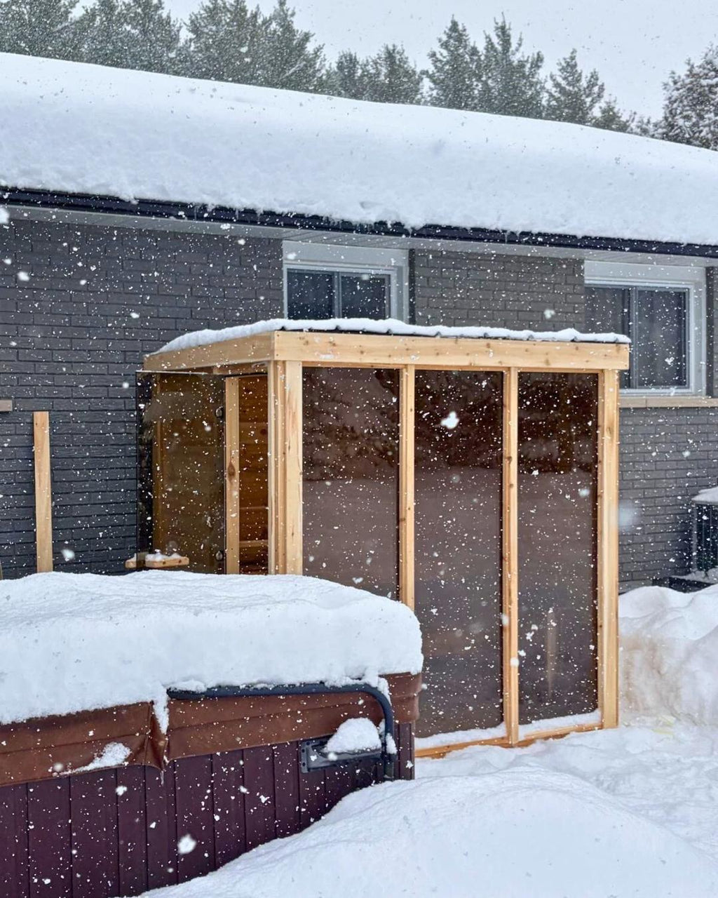 White Cedar Aera Sauna