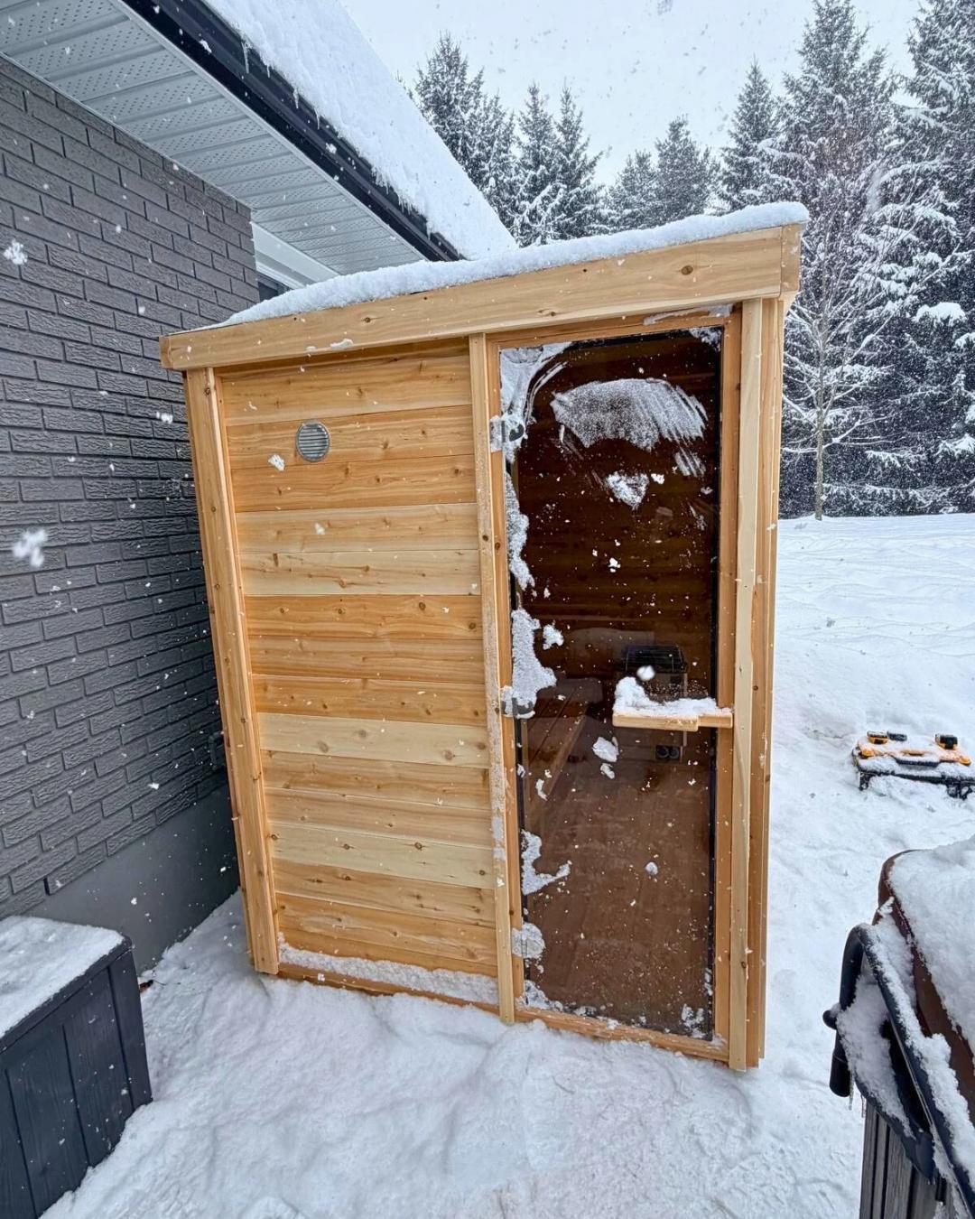 White Cedar Aera Sauna