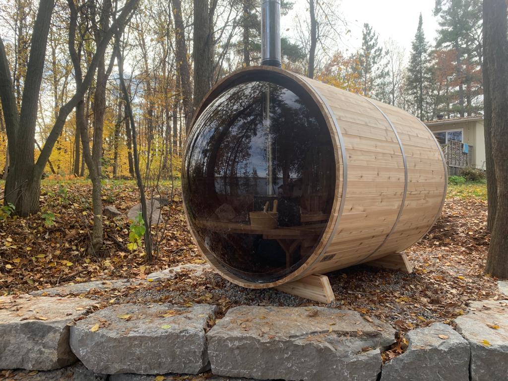 Red Cedar Panoramic Barrel Sauna