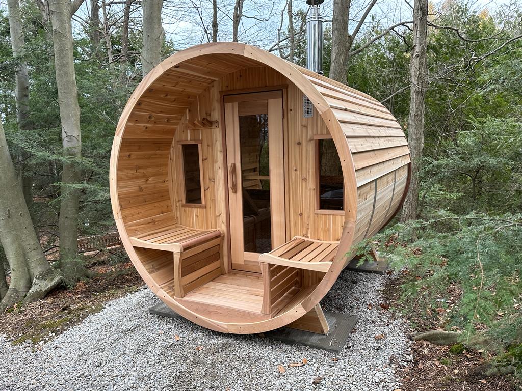 Red Cedar Panoramic Barrel Sauna
