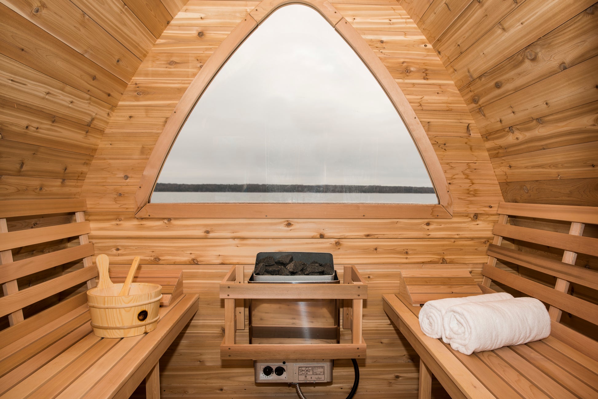red cedar pod sauna view