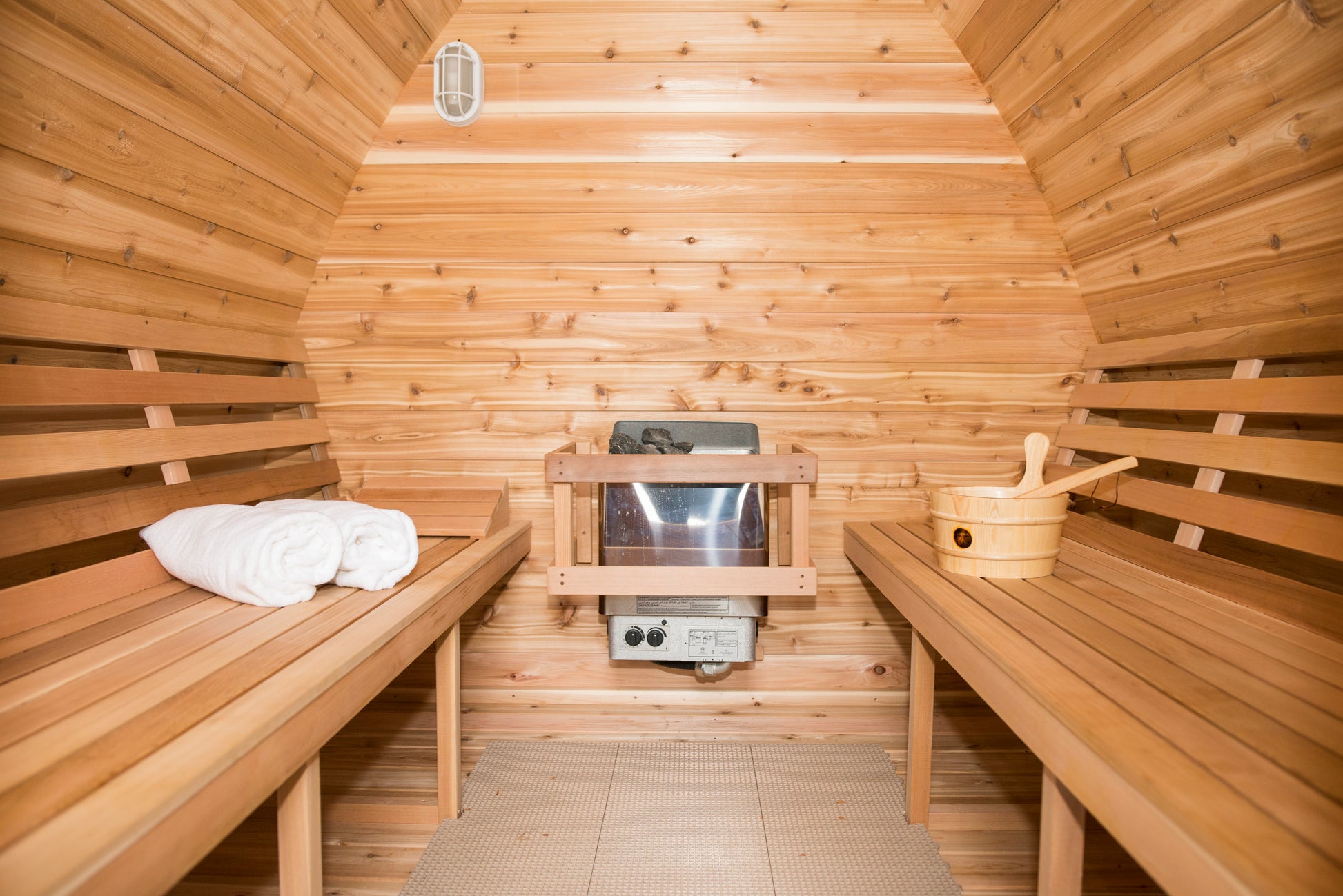 Red Cedar Pod Sauna