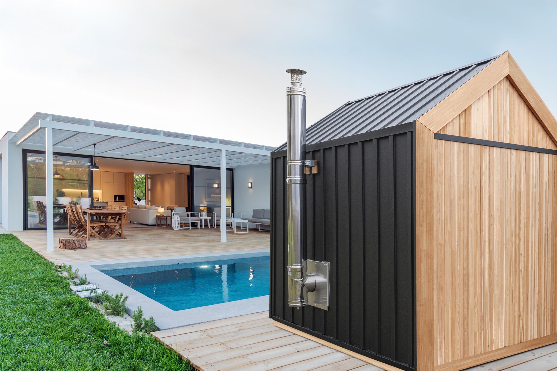 Hudson Sauna poolside