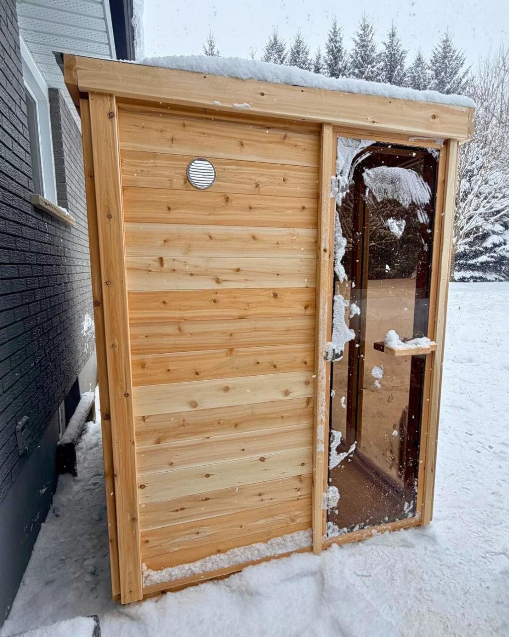 White Cedar Aera Sauna